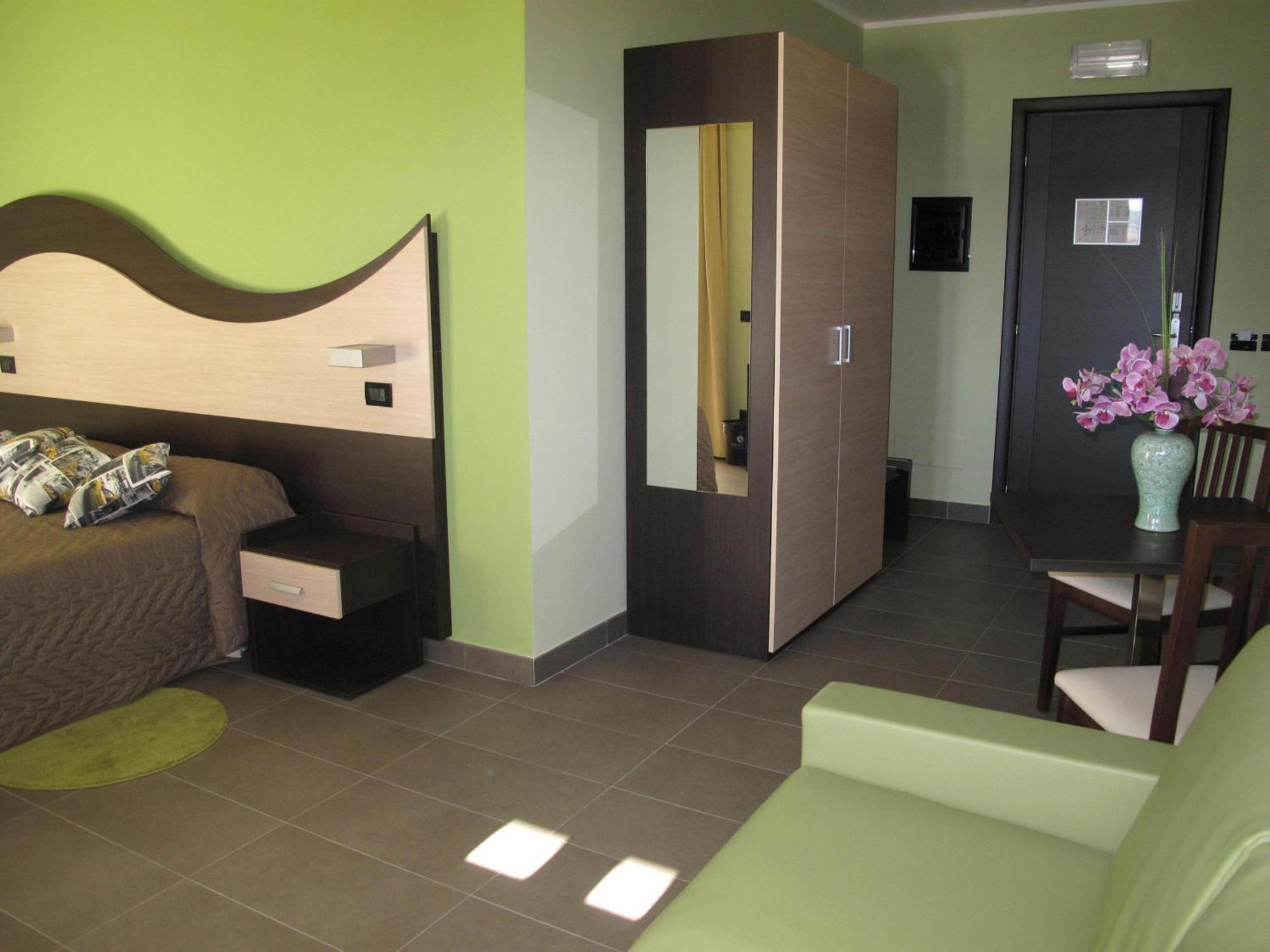 Life Sport Hotel Mentana المظهر الخارجي الصورة